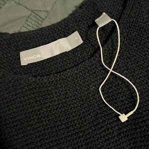 Vince Black Knot Top Sz Small